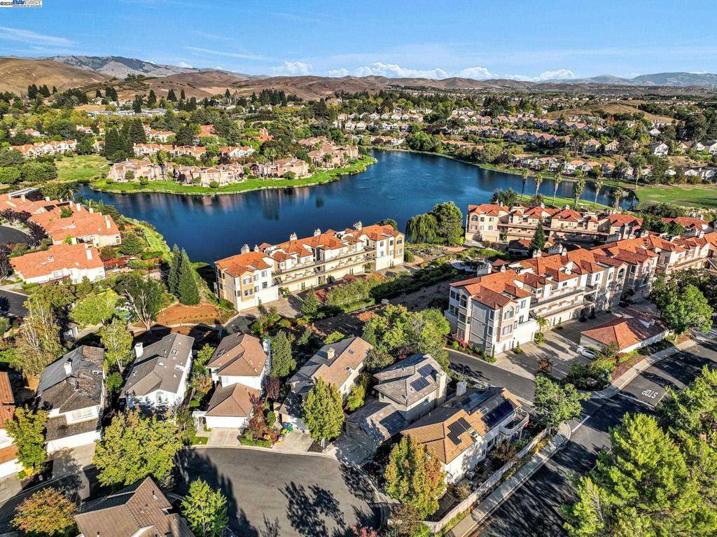San Ramon, CA 94582,33 Lakeridge Court