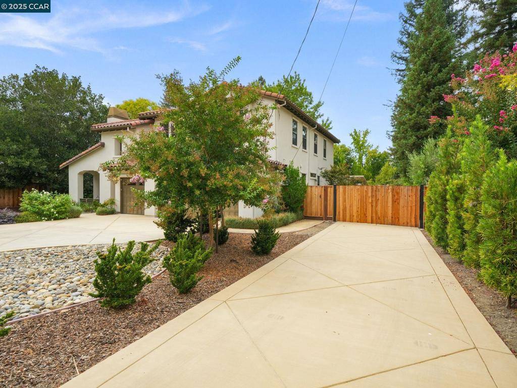 Alamo, CA 94507,1588 Alamo Way