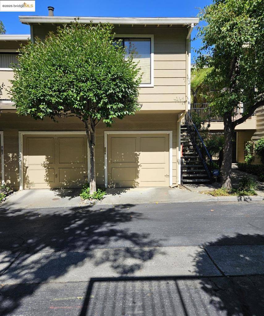 Hayward, CA 94542-1603,2419 Saint Helena Dr #6