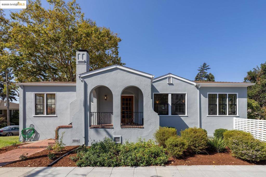 Berkeley, CA 94709,1668 Arch St