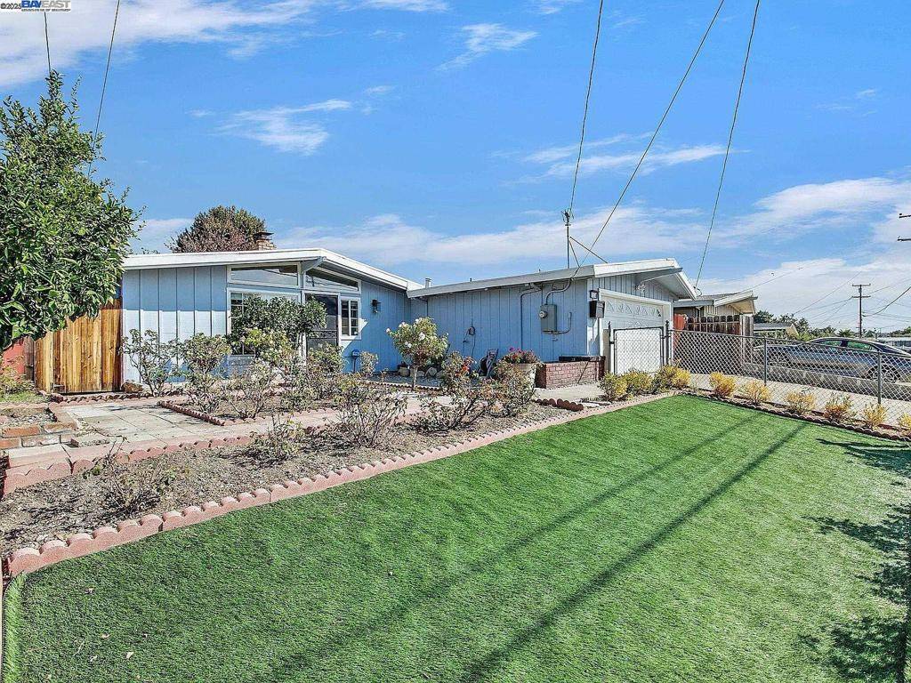 Hayward, CA 94545,27584 La Porte Ave