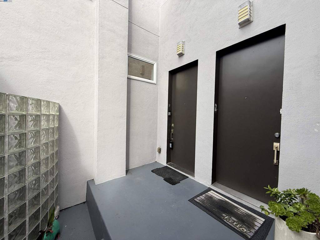San Francisco, CA 94110,317 Cortland Ave