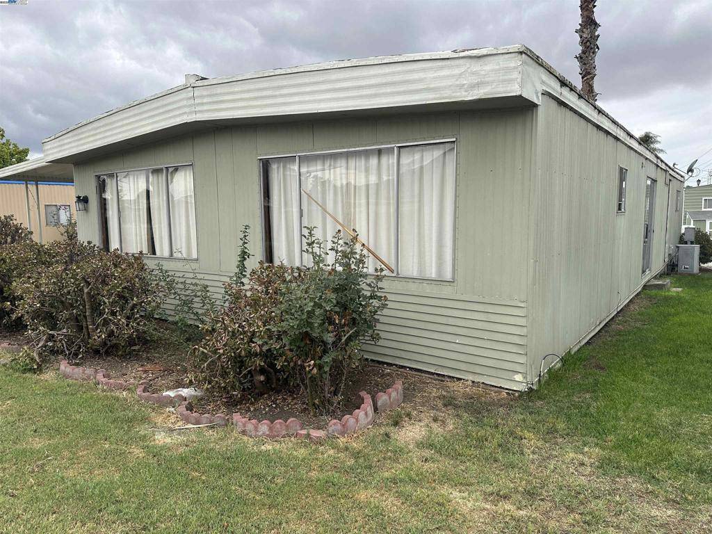 Fremont, CA 94538,257 Manitoba Green