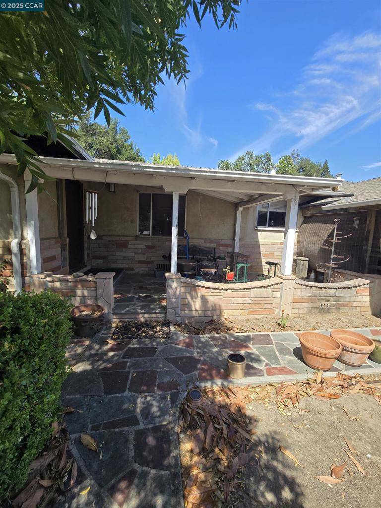 Danville, CA 94526,332 W Prospect Ave