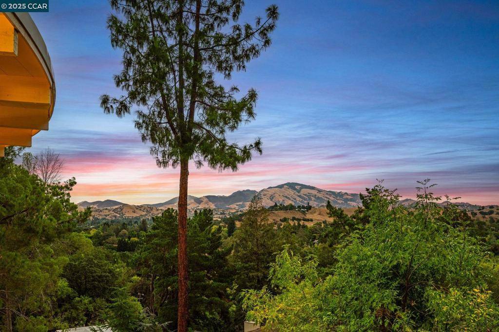 Walnut Creek, CA 94595,1874 Meadow Ln