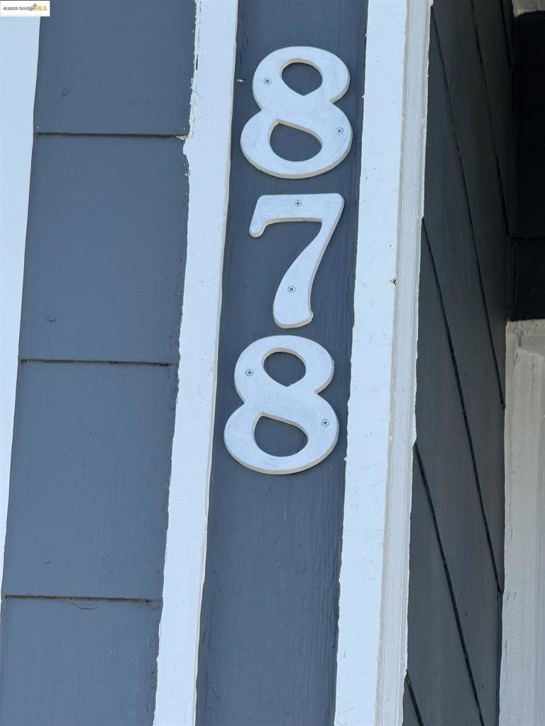 Oakland, CA 94607,878 Athens Ave