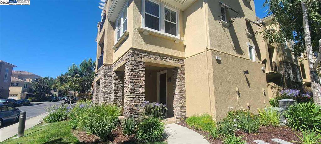 Dublin, CA 94568,4299 Fitzwilliam St