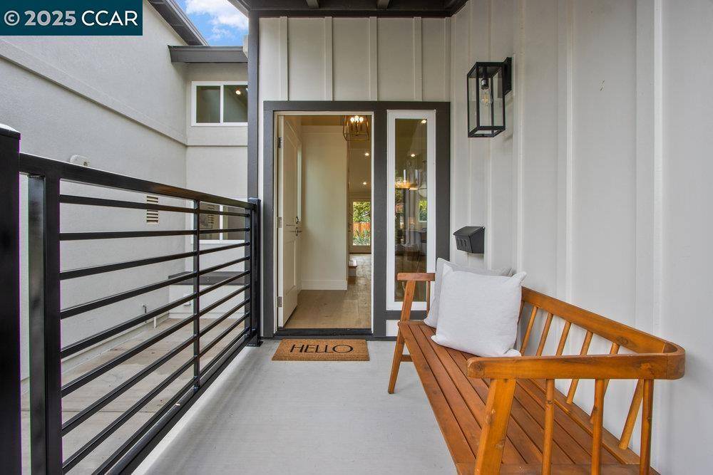 Walnut Creek, CA 94598,2975 Hurlstone Ct