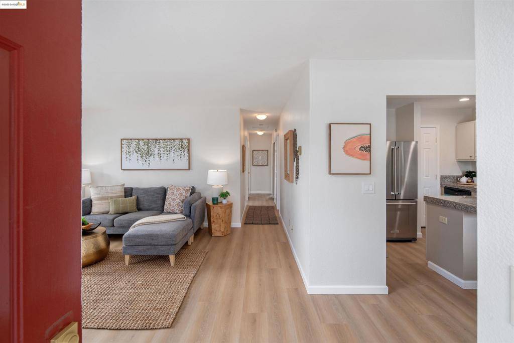 San Leandro, CA 94578,365 Caliente Cir