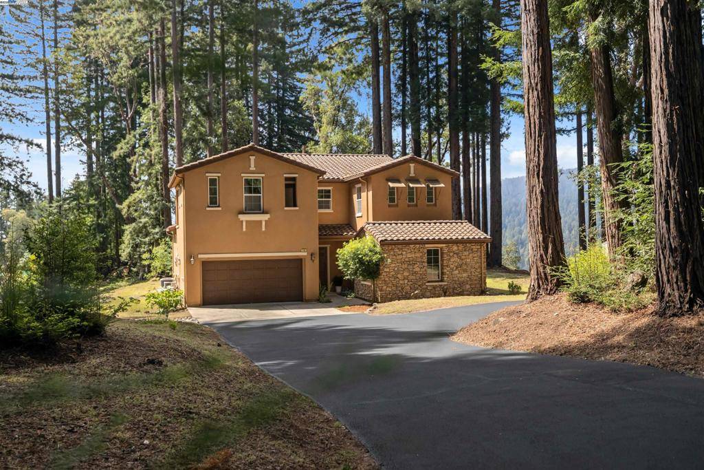 Boulder Creek, CA 95006,220 Hillary Hts