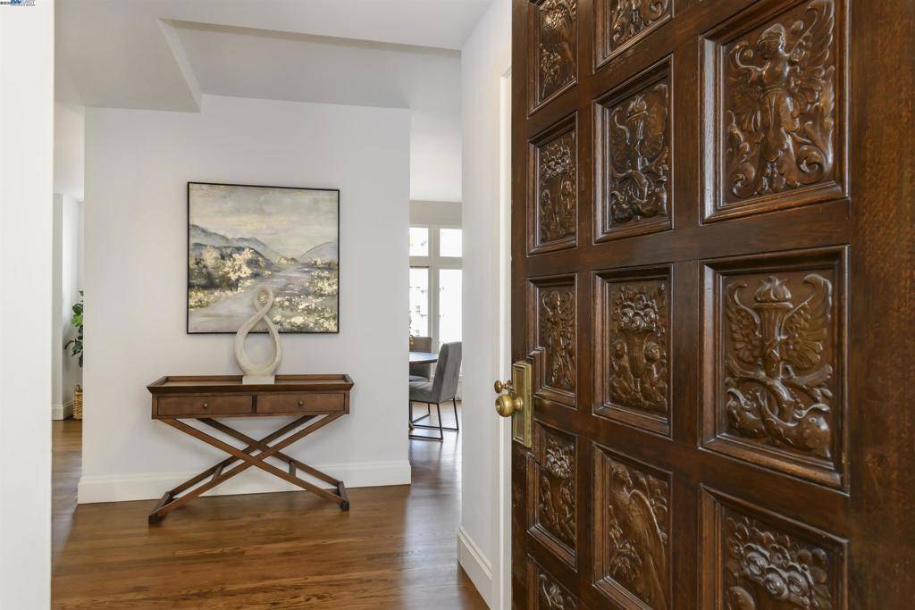 San Francisco, CA 94108-2040,850 POWELL STREET #400