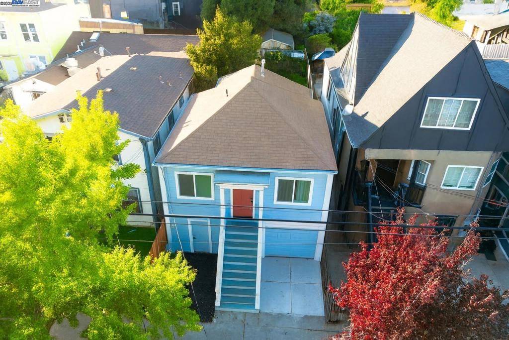 Oakland, CA 94607,1019 Campbell St