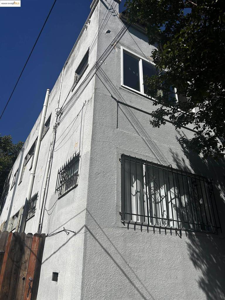 Oakland, CA 94601,2816 Foothill Blvd