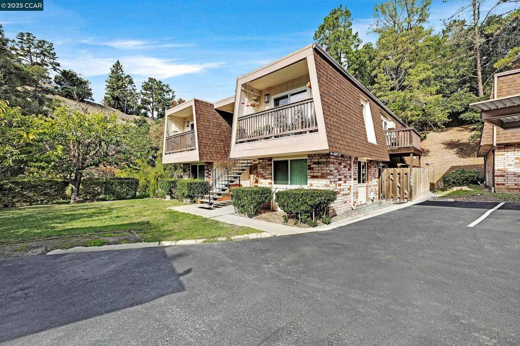 Moraga, CA 94556,146 Ascot Ct #2