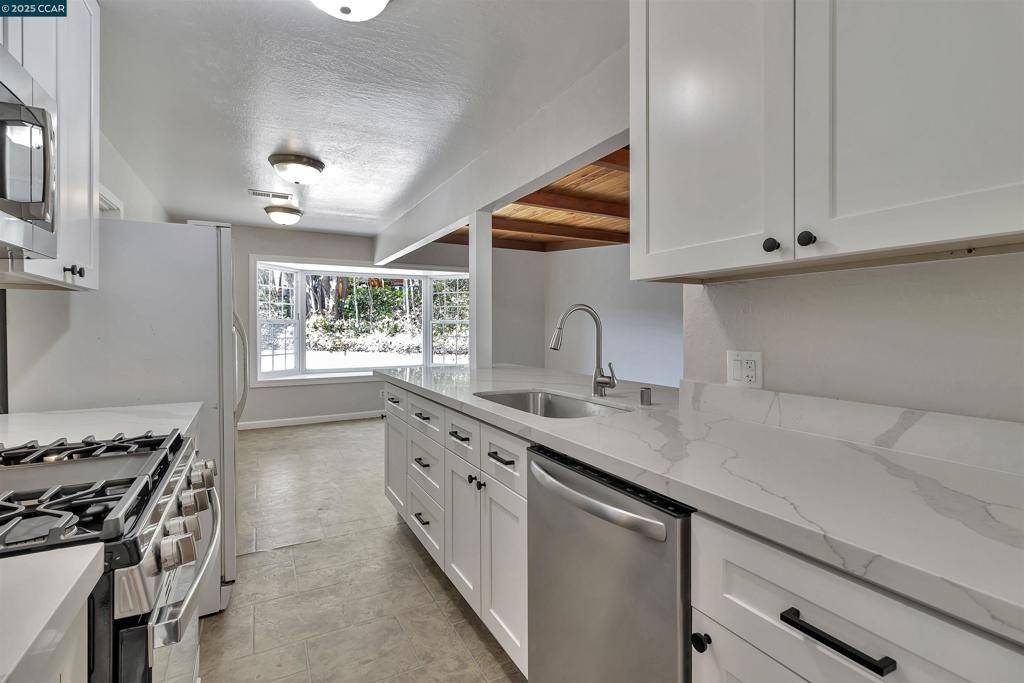 Lafayette, CA 94549,520 Dawkins Dr