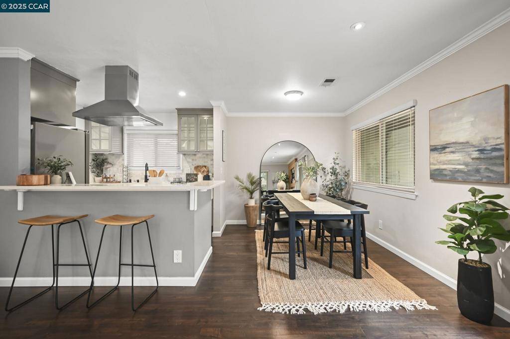 Walnut Creek, CA 94598,1720 Countrywood Ct