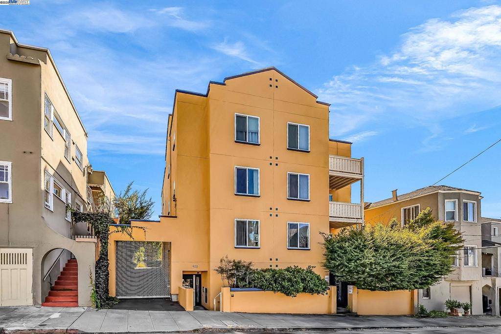 Oakland, CA 94606,400 Wayne Ave #1
