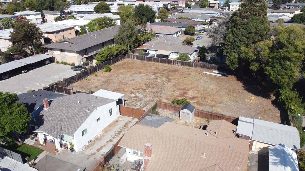 Castro Valley, CA 94546,20378 Stanton Ave