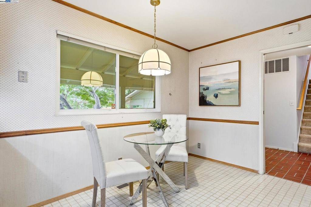 Walnut Creek, CA 94598,1413 Walnut Ave