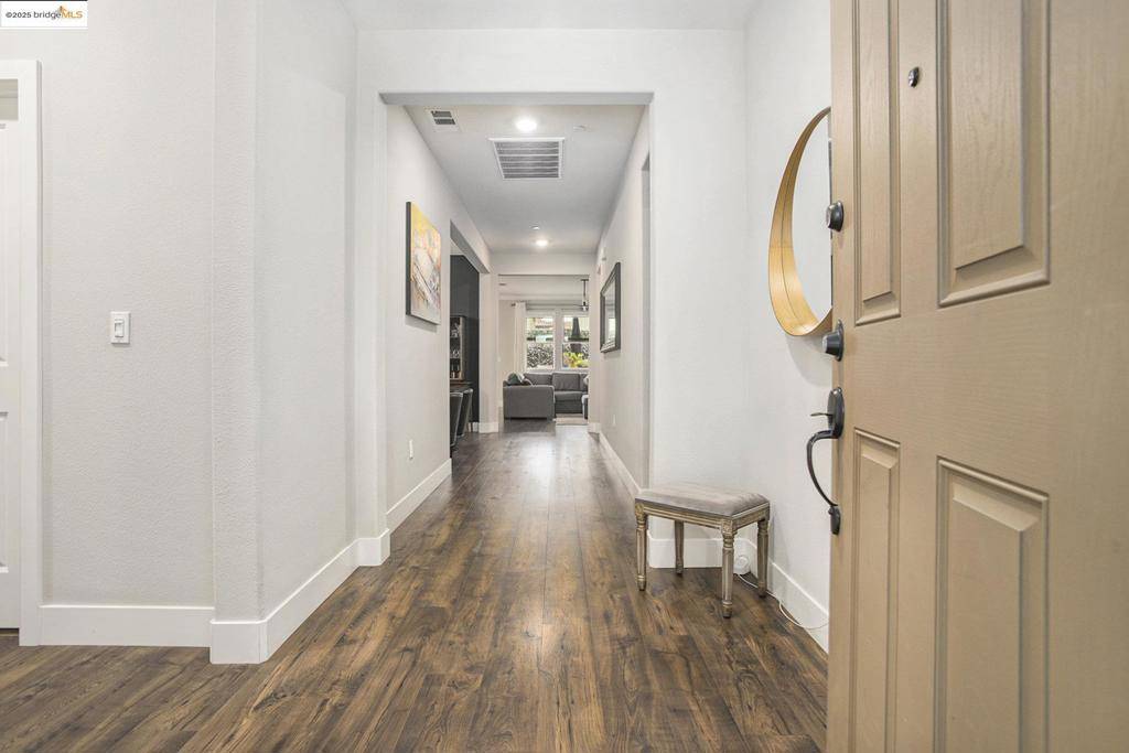 Brentwood, CA 94513,927 Island Palm Way