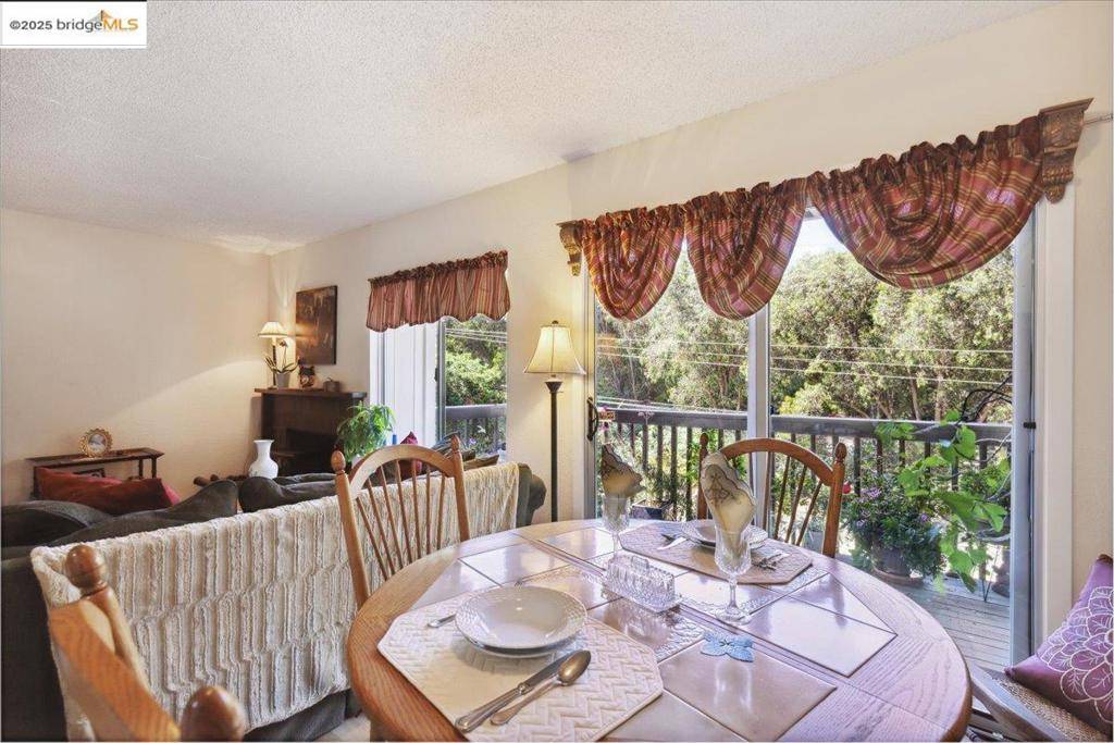 Oakland, CA 94605,7400 Mountain Blvd #11