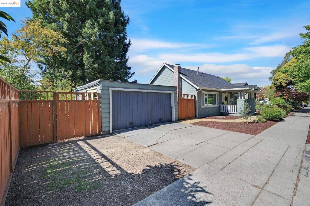 Albany, CA 94706,1146 Masonic Ave