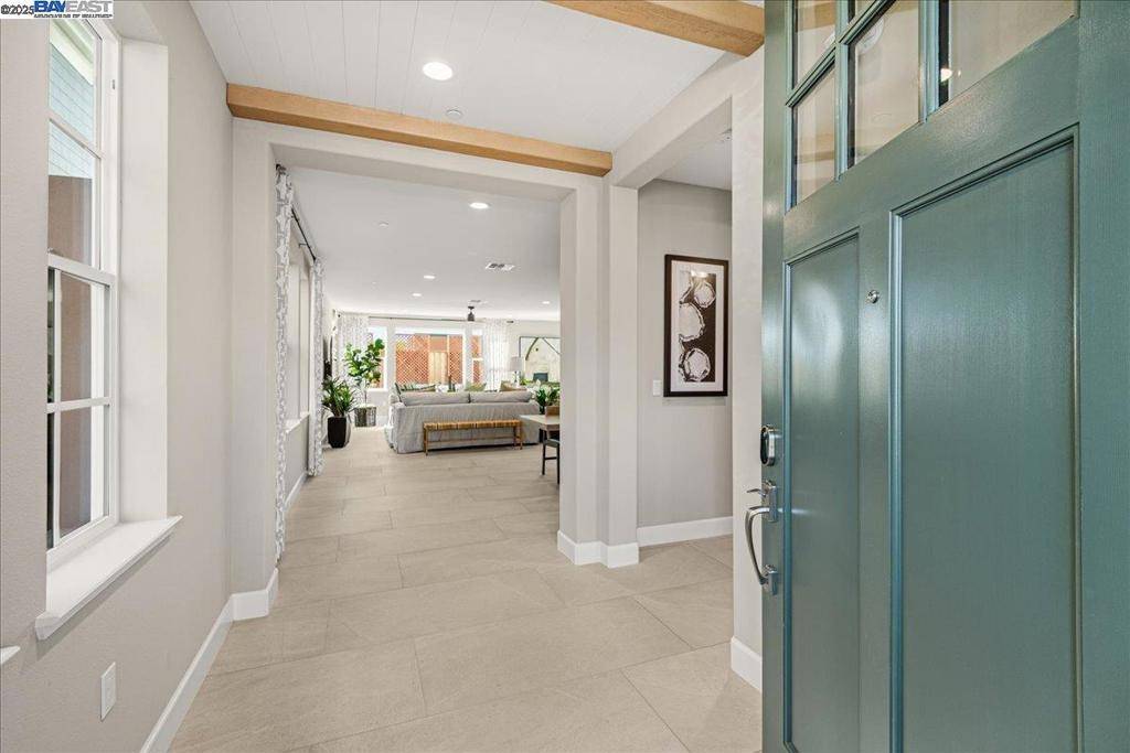 Union City, CA 94587,32613 Singh Circle