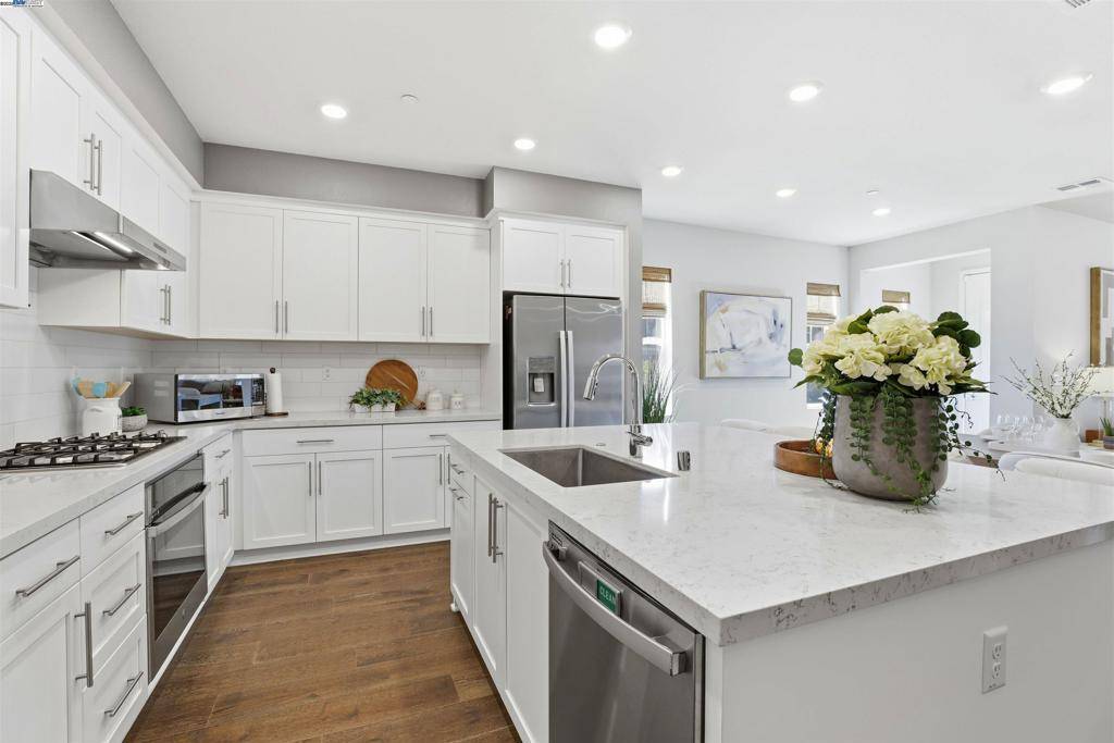 San Ramon, CA 94583,32112 Via Vicenza