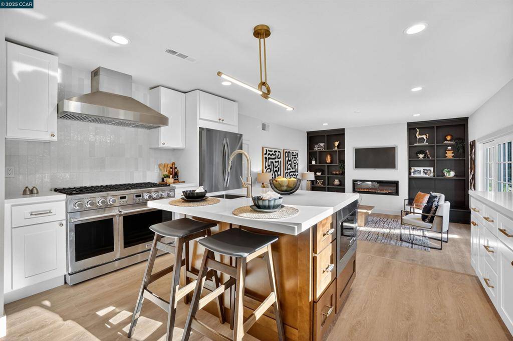 Walnut Creek, CA 94598,2365 Shannon Ln