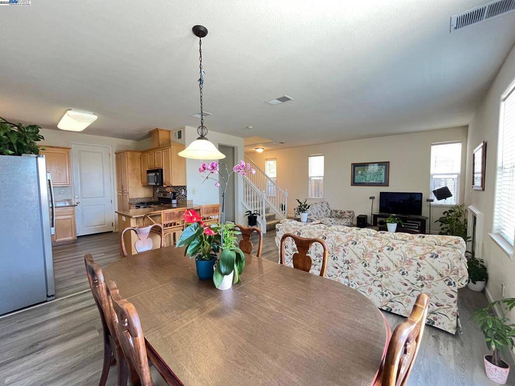 Hayward, CA 94541,769 Bartlett Avenue