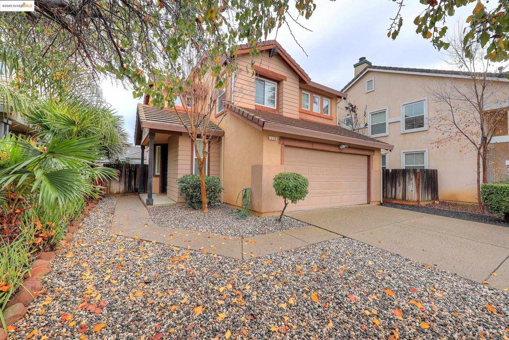 Brentwood, CA 94513-9999,220 whispering oaks ct