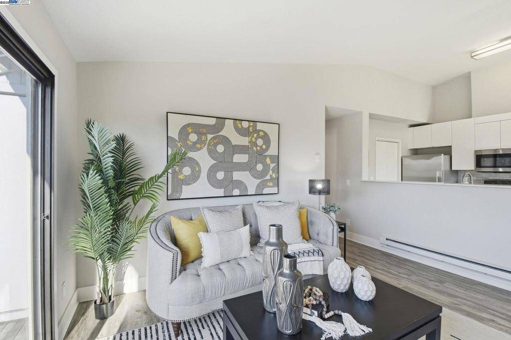 Richmond, CA 94804,160 Schooner Ct