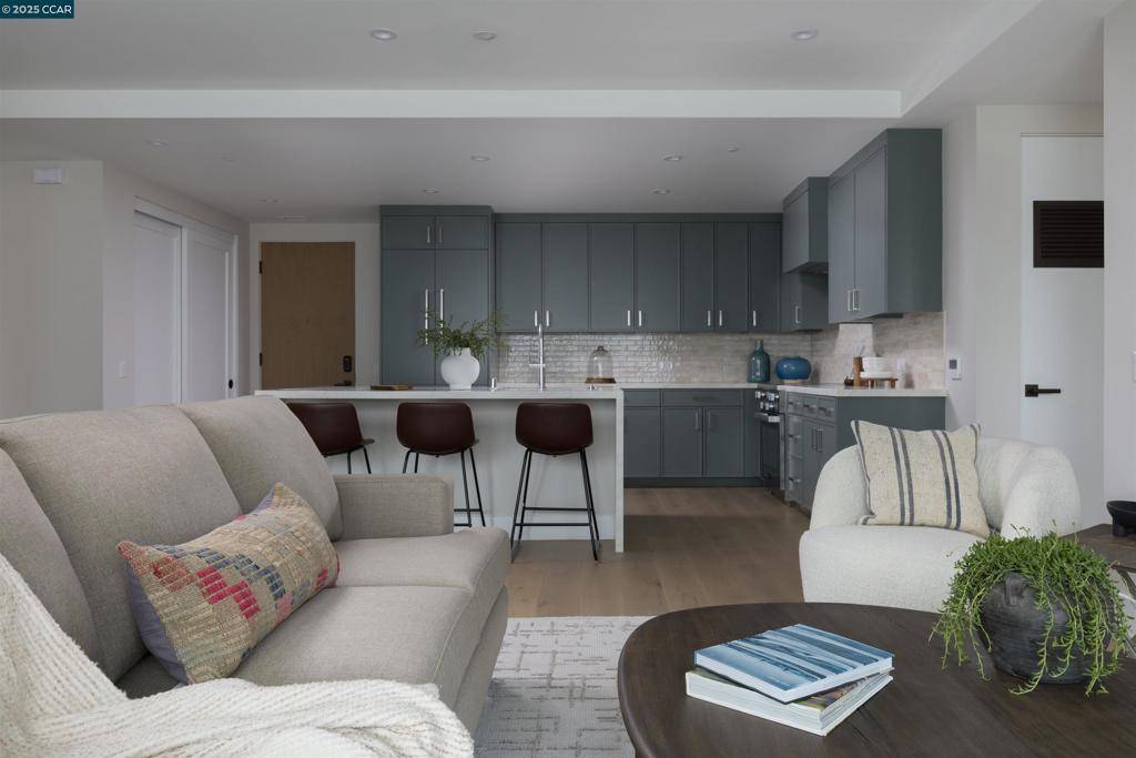 Danville, CA 94526,375 W El Pintado #201