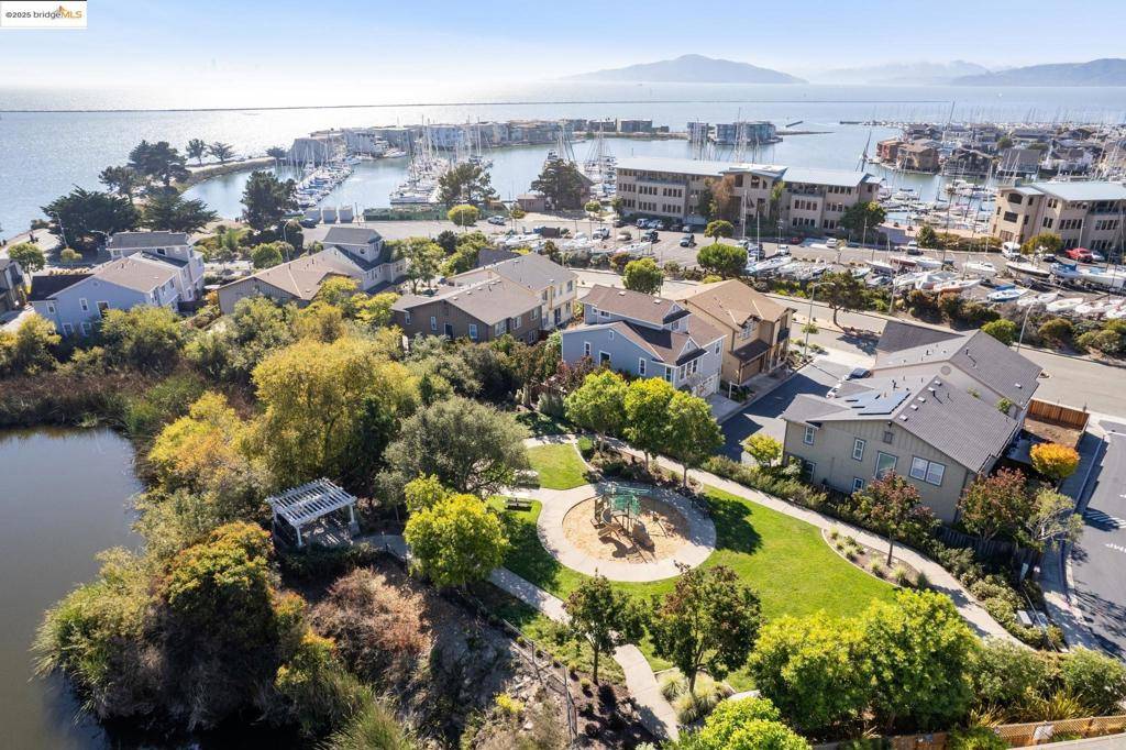 Richmond, CA 94801,209 Seaview Drive