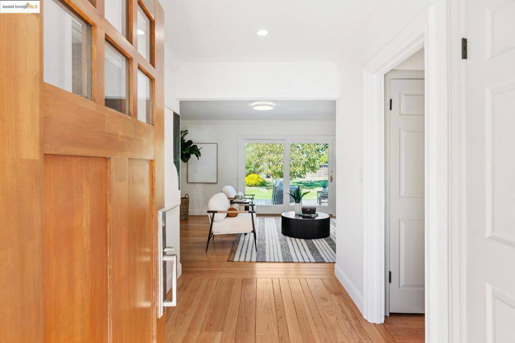 Concord, CA 94519,3875 Walnut Ave