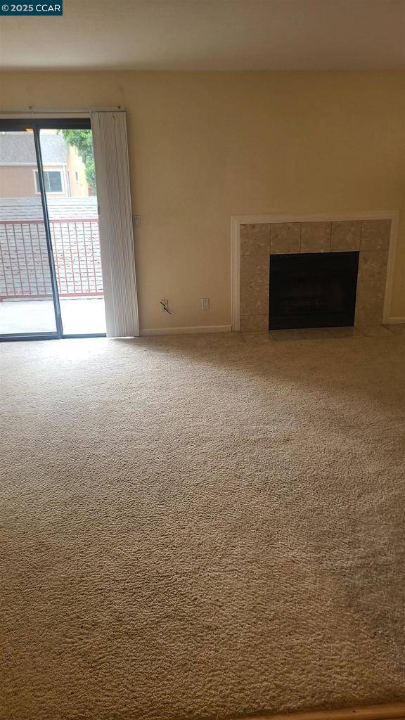 Citrus Heights, CA 95610-5195,7977 Arcade Lake Ln