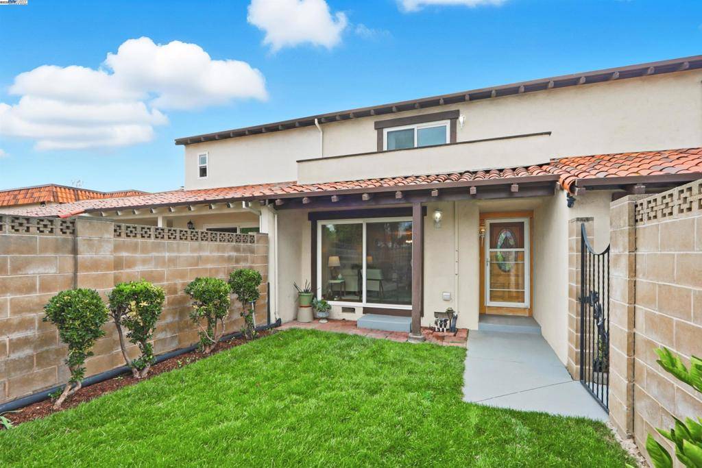 Fremont, CA 94536,37721 Madera Ct