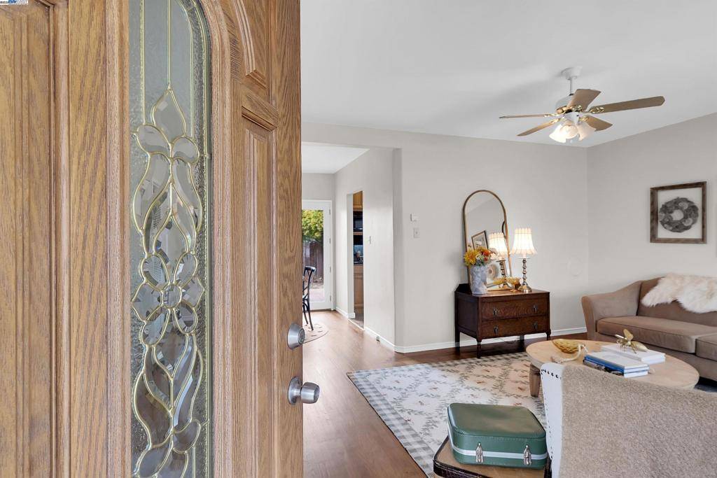 San Leandro, CA 94578,1255 Primrose Dr