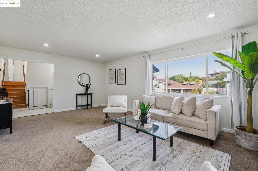 Vallejo, CA 94591,127 Seville St