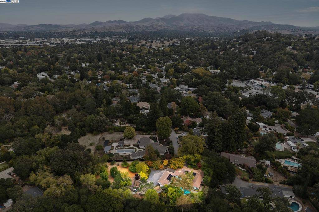 Walnut Creek, CA 94595,175 Richard Ln