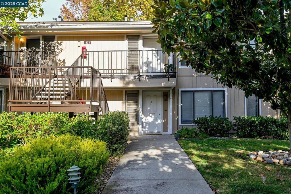 Walnut Creek, CA 94595,1324 Singingwood Court ##3