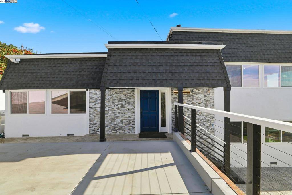 San Jose, CA 95127,10745 Ridgeview Way