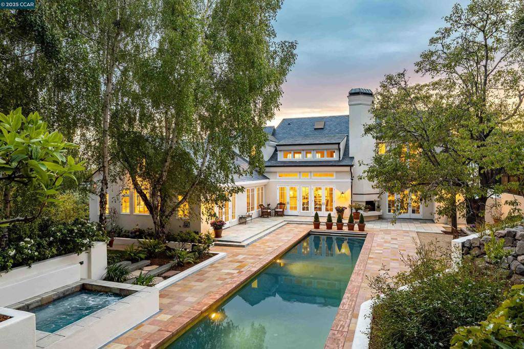 Berkeley, CA 94705,32 Vicente Rd