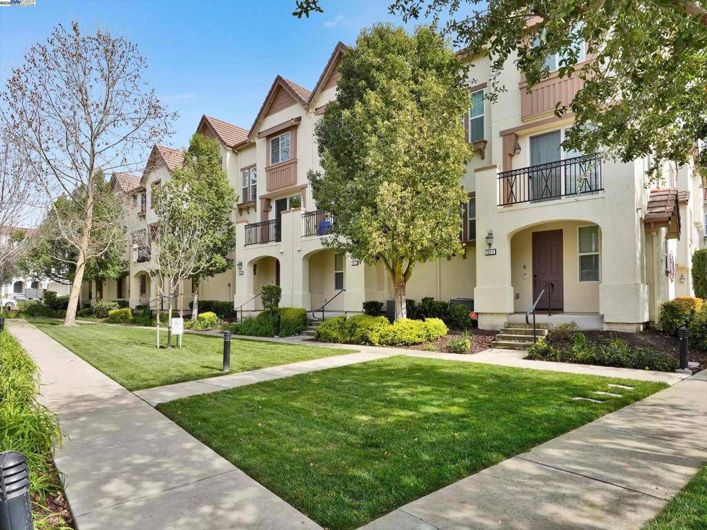 Livermore, CA 94551,152 Heligan Ln #3