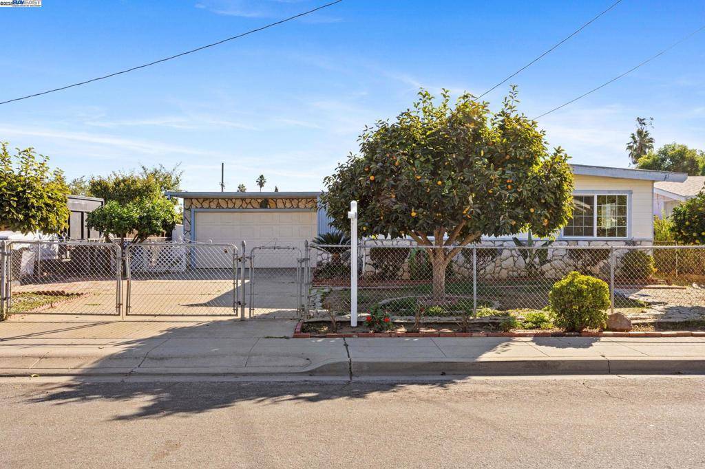 Fremont, CA 94538,3848 Detjen St