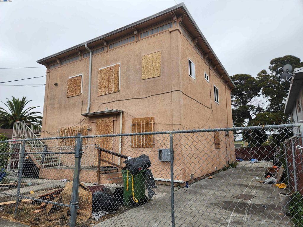 Oakland, CA 94621,1226 73rd Ave