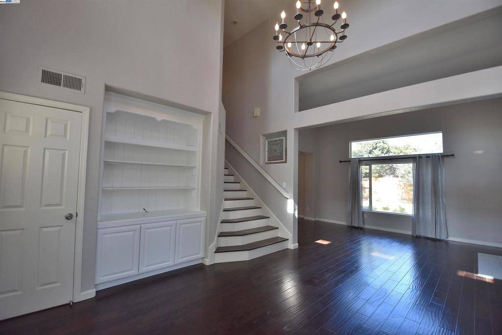 Tracy, CA 95377,2545 Bridle Creek Ct