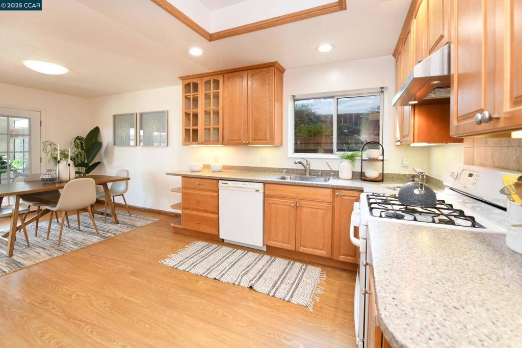 Pinole, CA 94564,2558 Silvercrest Ct.