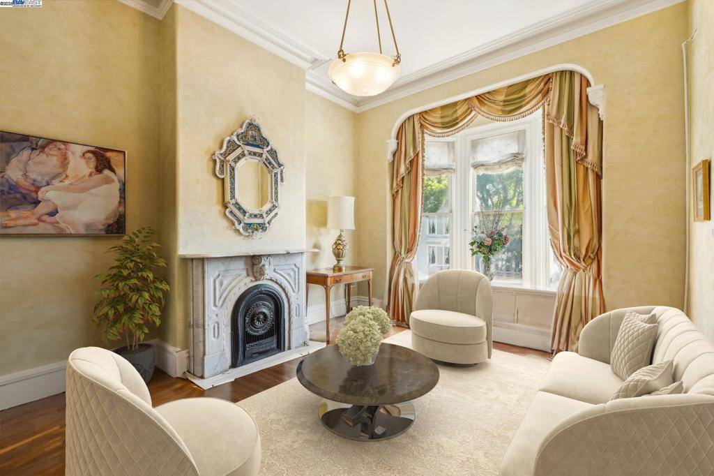 San Francisco, CA 94115,2070 Bush St