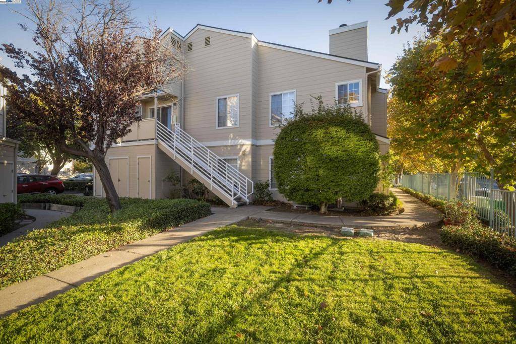 San Leandro, CA 94578,1450 Thrush Ave #17